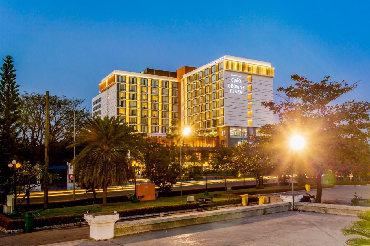 Crowne Plaza Vientiane By Ihg Ξενοδοχείο Εξωτερικό φωτογραφία