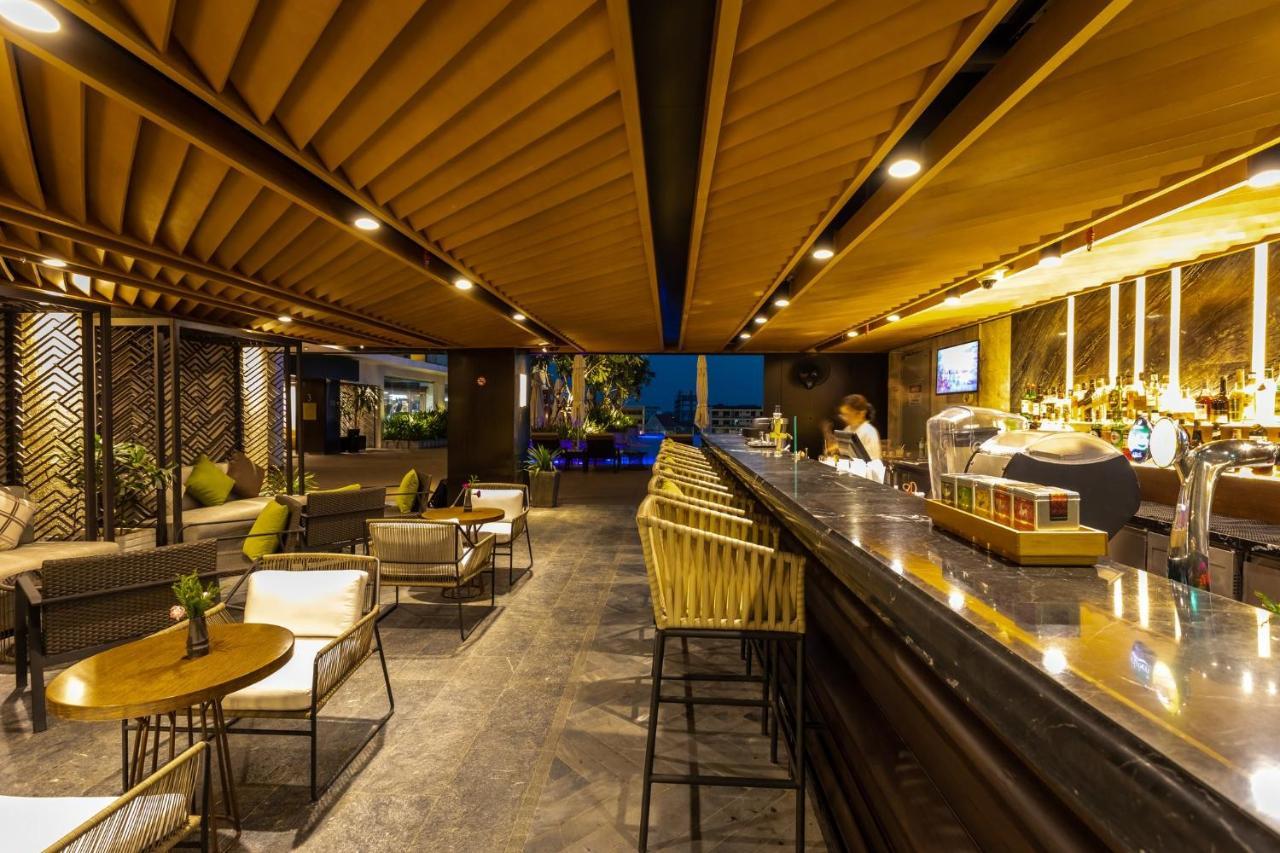 Crowne Plaza Vientiane By Ihg Ξενοδοχείο Εξωτερικό φωτογραφία